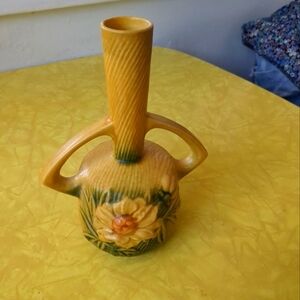 Vintage 1930s Roseville Pottery 173-7" Peony Bud Vase Golden Yellow / Green
